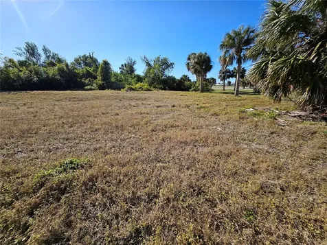 20 Clubhouse Court Rotonda West FL 33947