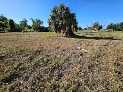 20 Clubhouse Court Rotonda West FL 33947