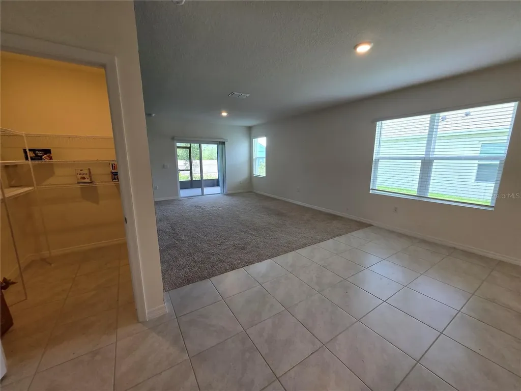 1657 Rosydale Circle Davenport FL 33837