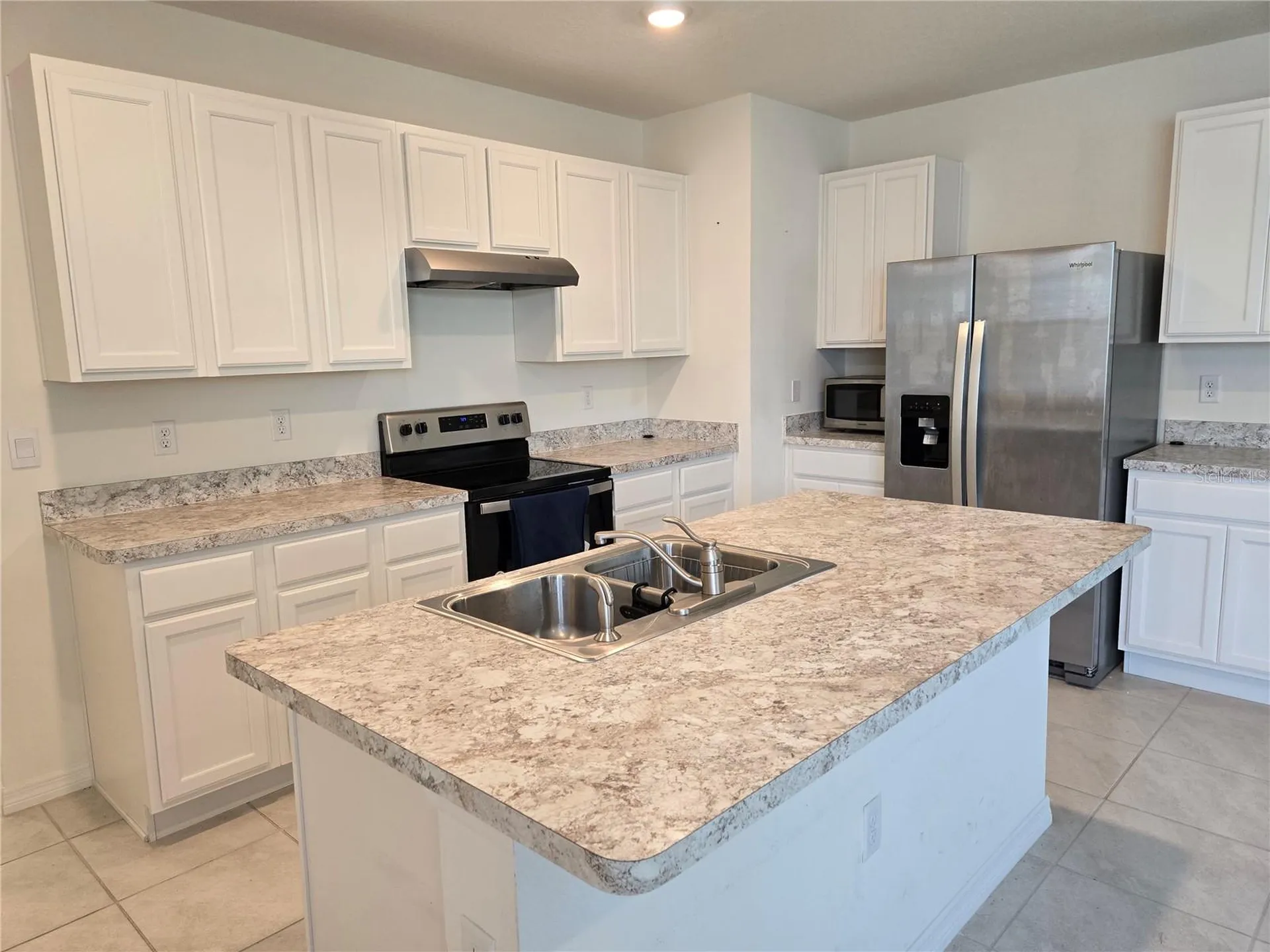 1657 Rosydale Circle Davenport FL 33837