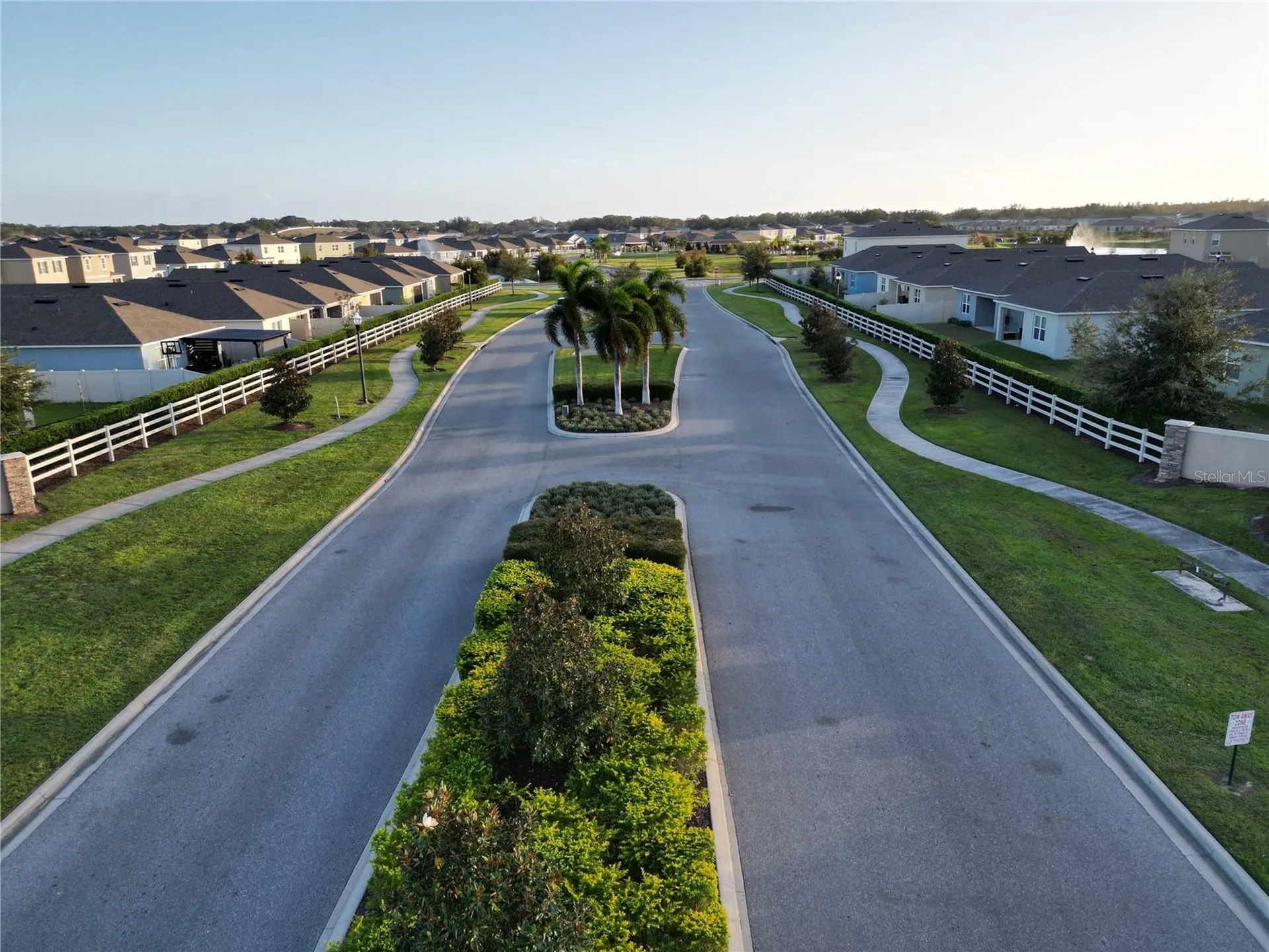 1657 Rosydale Circle Davenport FL 33837