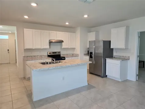 1657 Rosydale Circle Davenport FL 33837