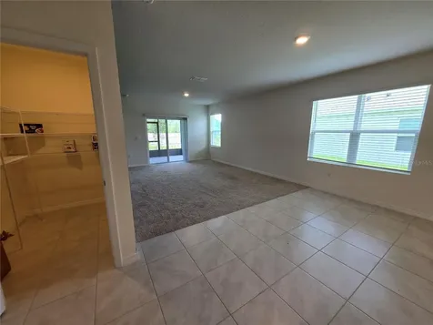 1657 Rosydale Circle Davenport FL 33837