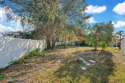 3251 Brewster Drive Kissimmee FL 34743
