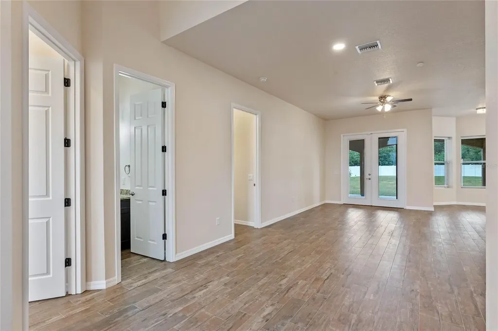1943 Sipes Avenue Sanford FL 32771