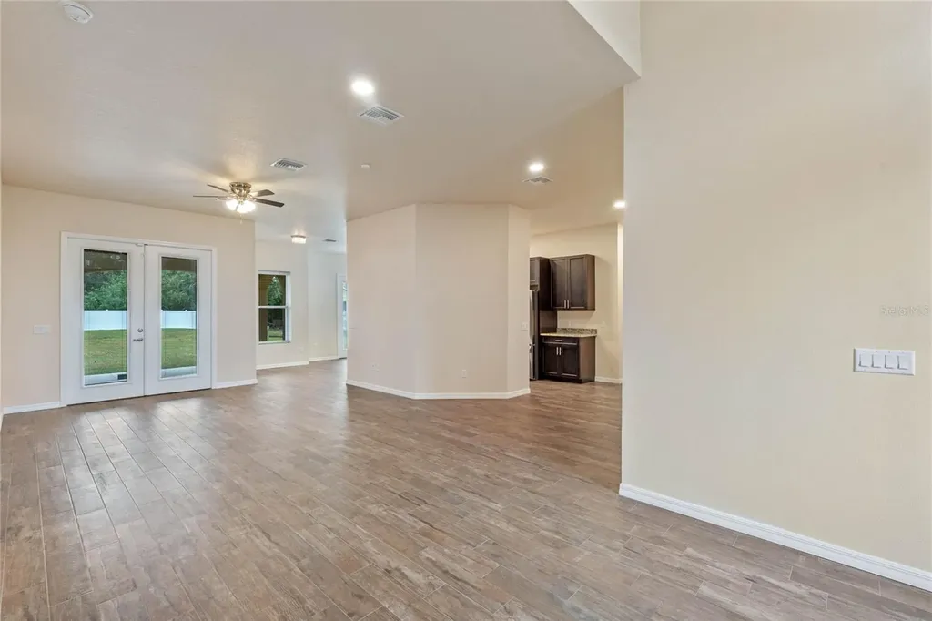 1943 Sipes Avenue Sanford FL 32771