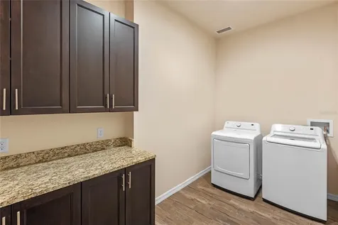 1943 Sipes Avenue Sanford FL 32771
