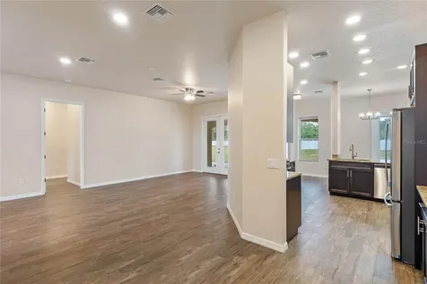 1943 Sipes Avenue Sanford FL 32771