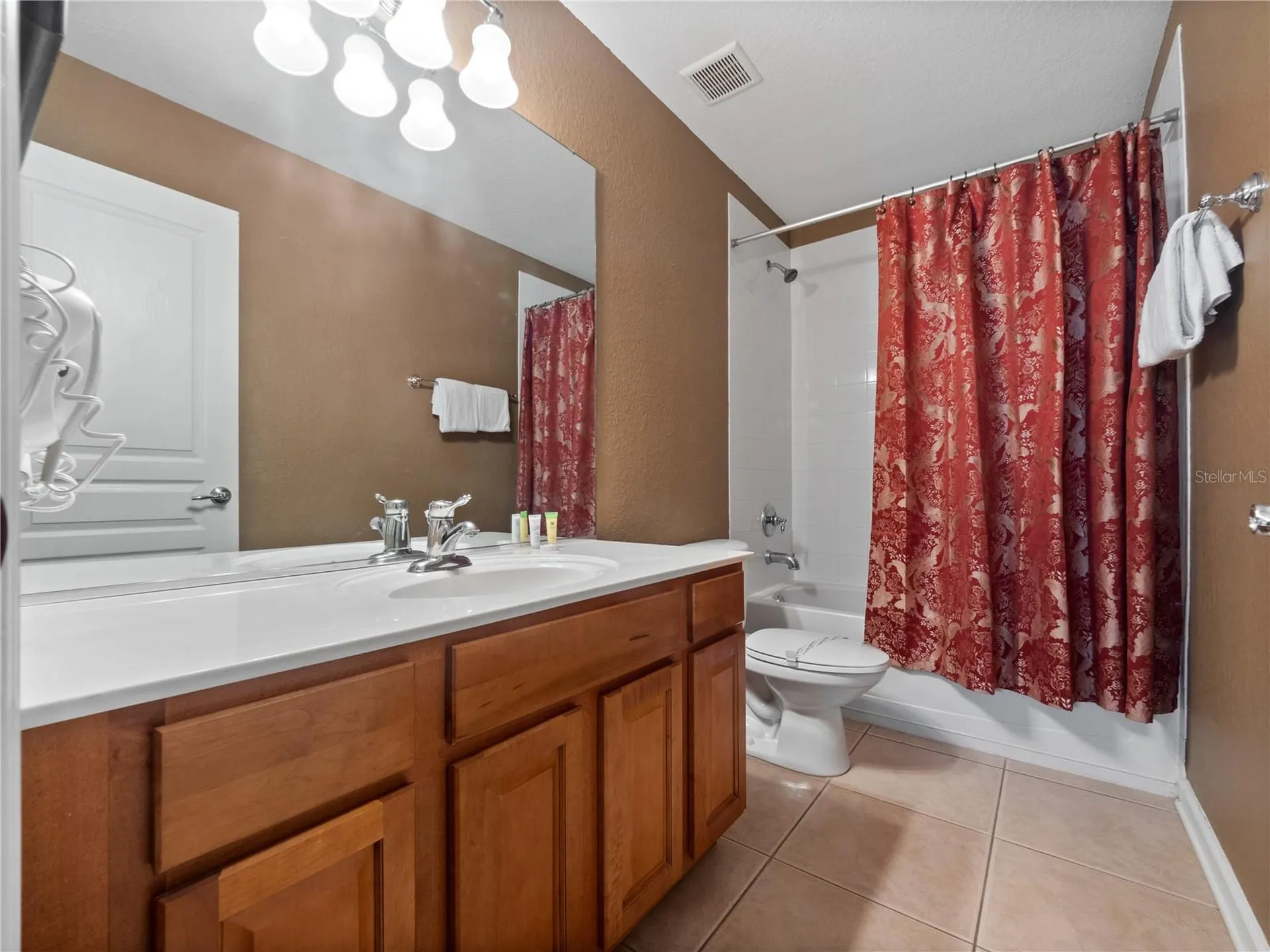 2615 Pawnall Street Kissimmee FL 34747