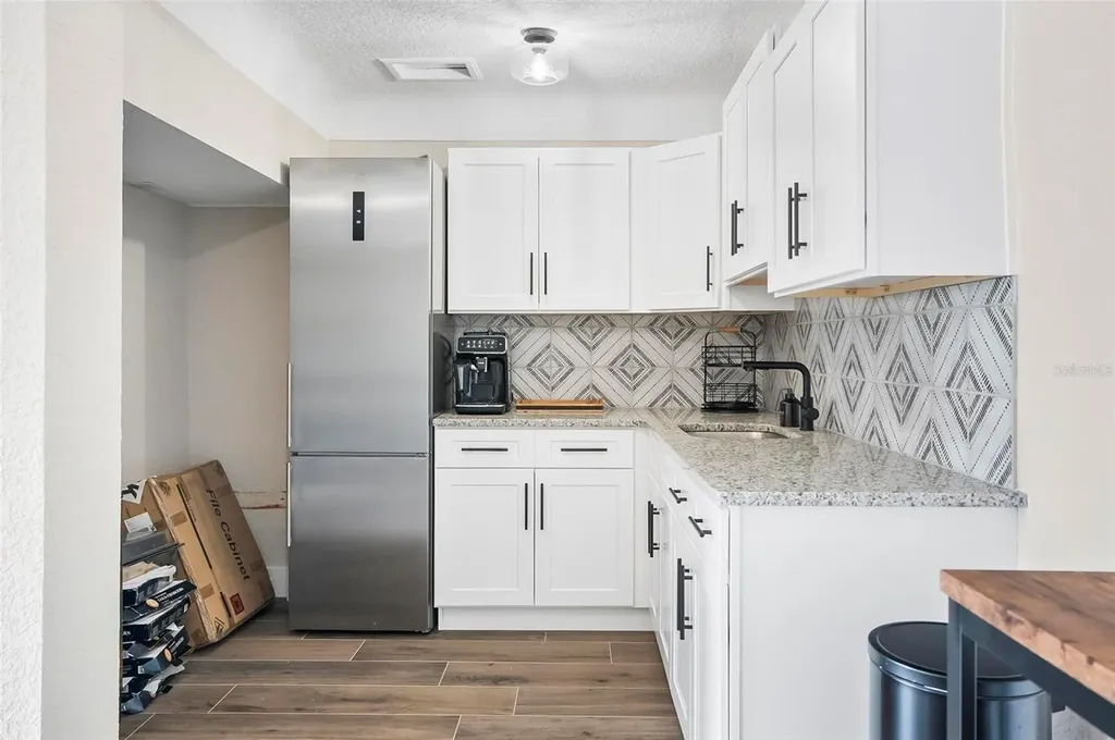 2360 E Moody Boulevard Bunnell FL 32110