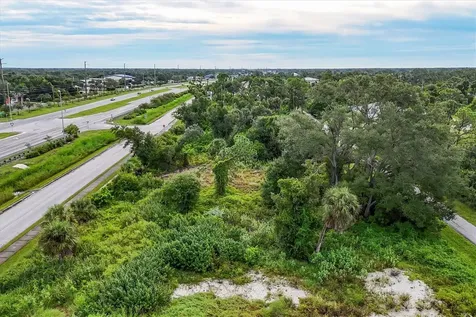 3285 S Access Road Englewood FL 34224