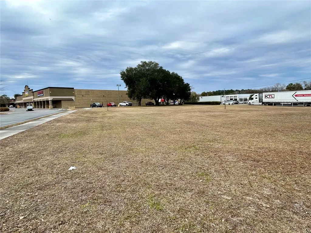 2550 N Main Street Gainesville FL 32609