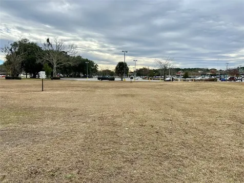 2550 N Main Street Gainesville FL 32609