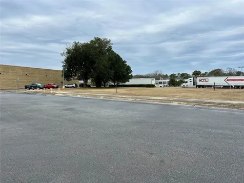 2550 N Main Street Gainesville FL 32609
