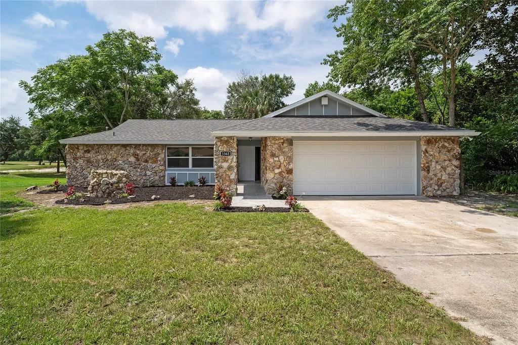 1365 Indian Rock Court Deltona FL 32725