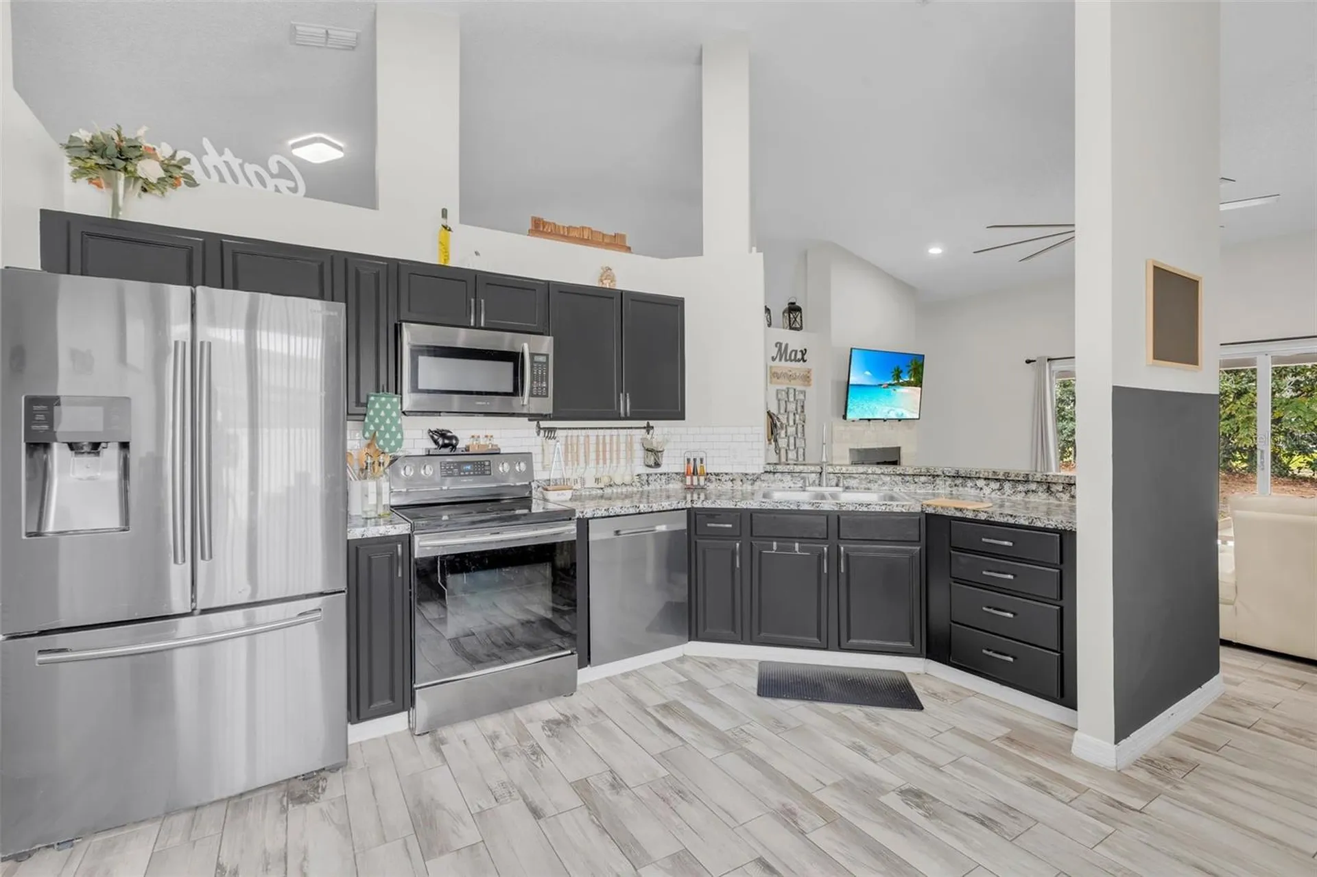 752 Americana Court Kissimmee FL 34758