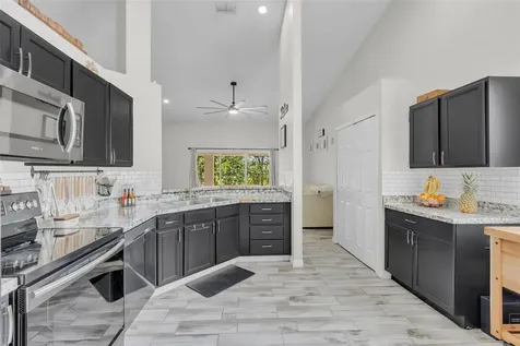 752 Americana Court Kissimmee FL 34758