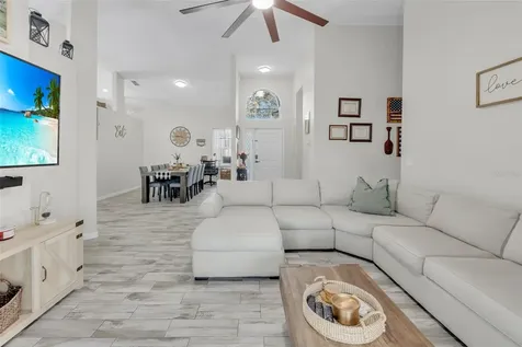 752 Americana Court Kissimmee FL 34758