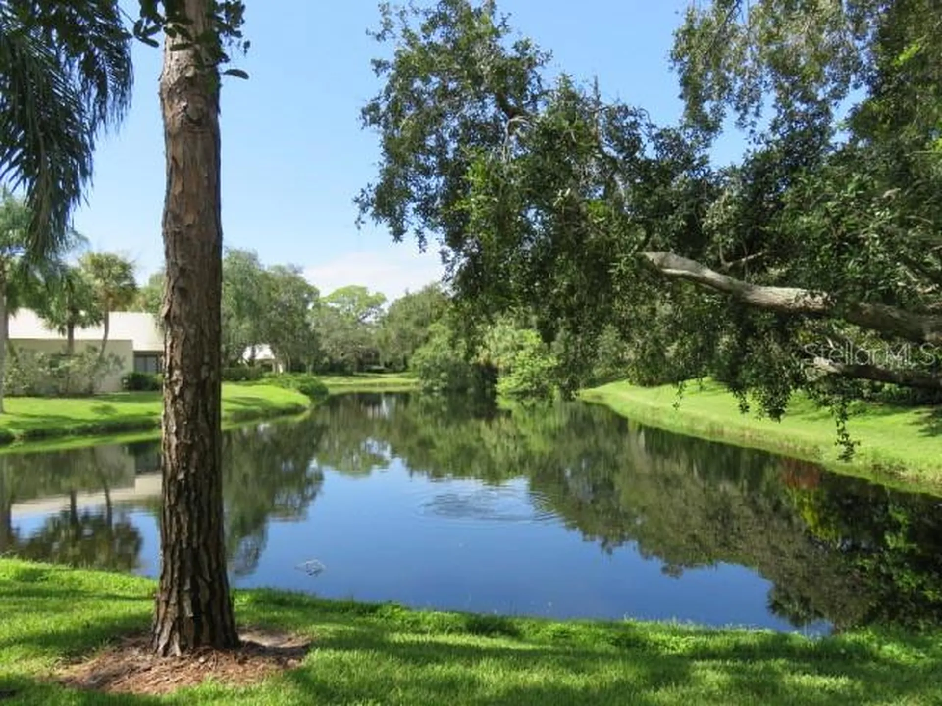 142 Pineneedle Drive Bradenton FL 34210