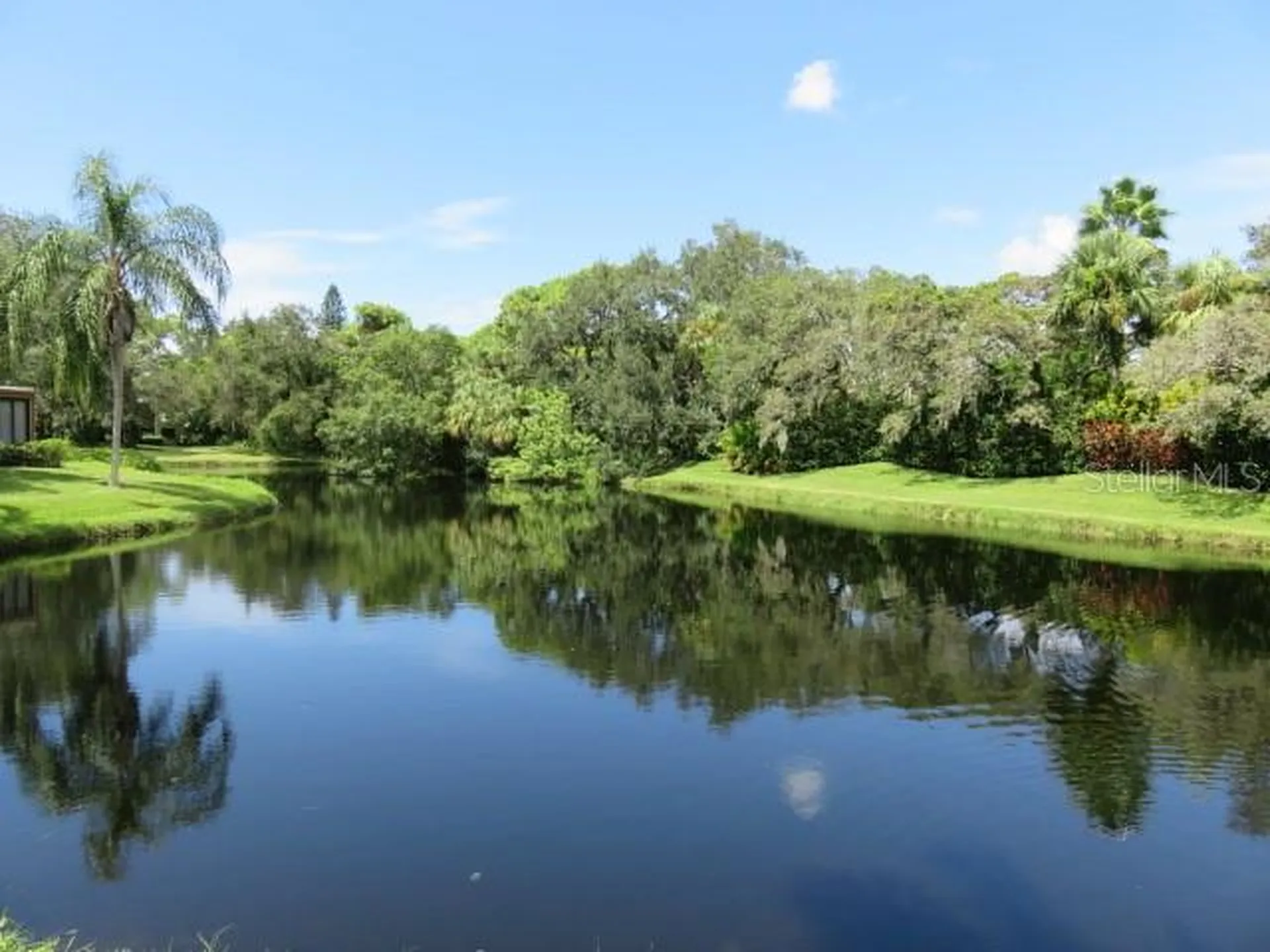 142 Pineneedle Drive Bradenton FL 34210