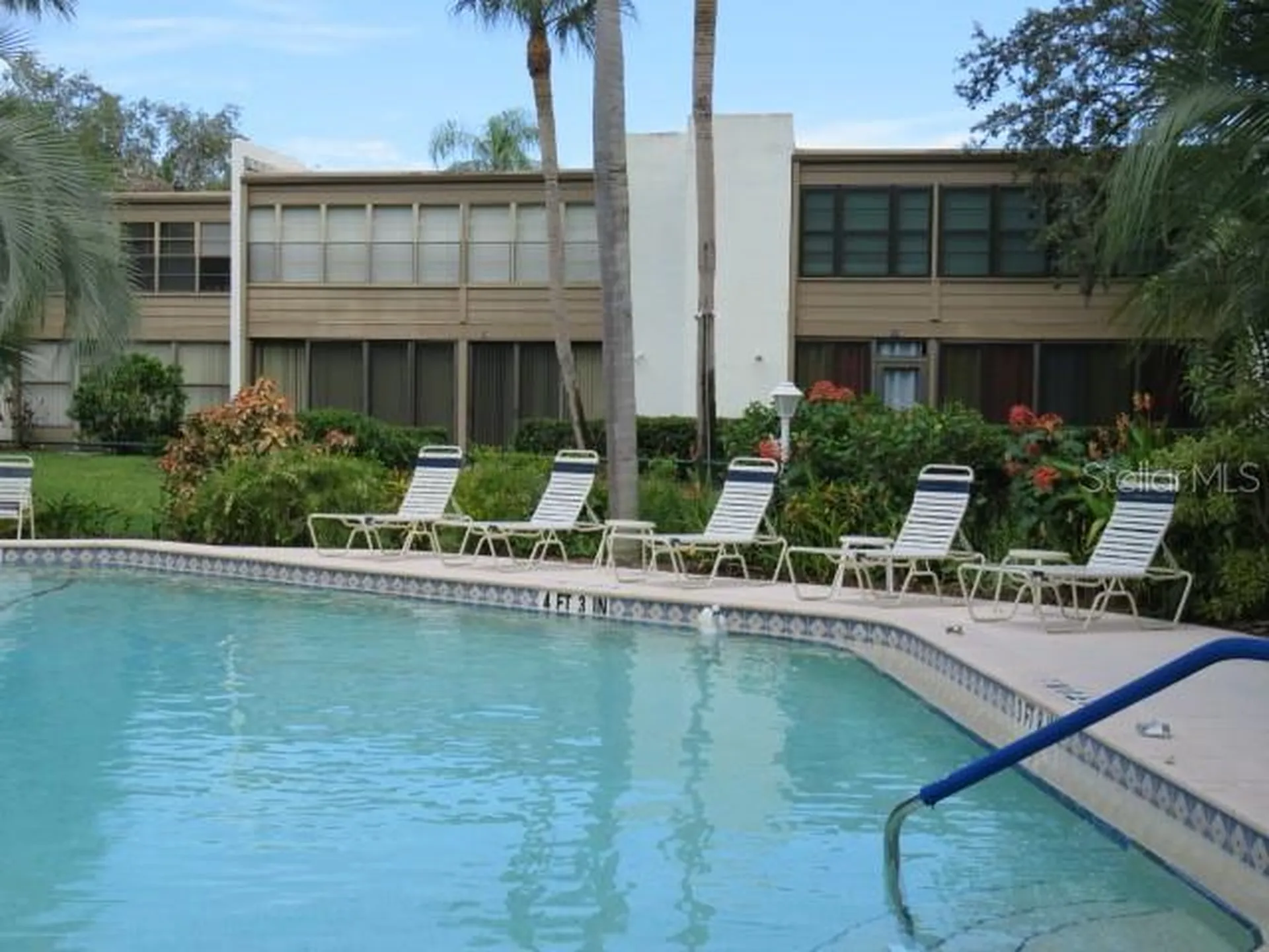 142 Pineneedle Drive Bradenton FL 34210