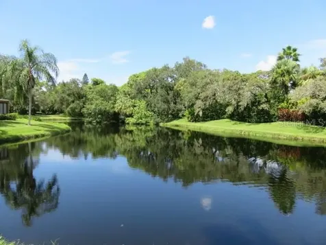 142 Pineneedle Drive Bradenton FL 34210