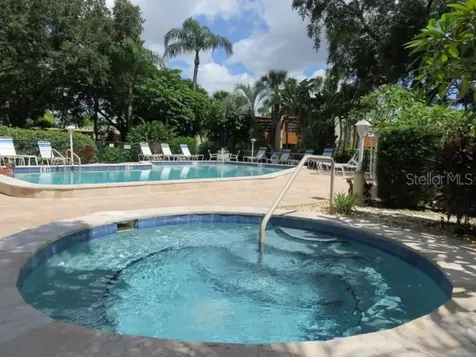 142 Pineneedle Drive Bradenton FL 34210