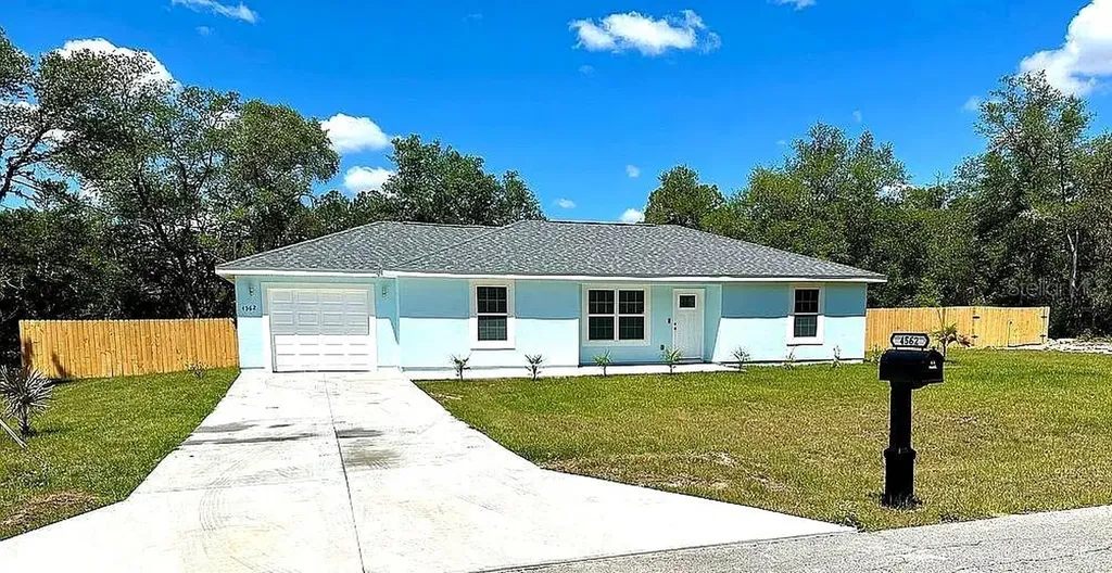 4562 SW Hyacinth Court Dunnellon FL 34431