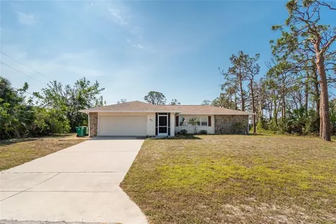 1971 Massachusetts Avenue Englewood FL 34224