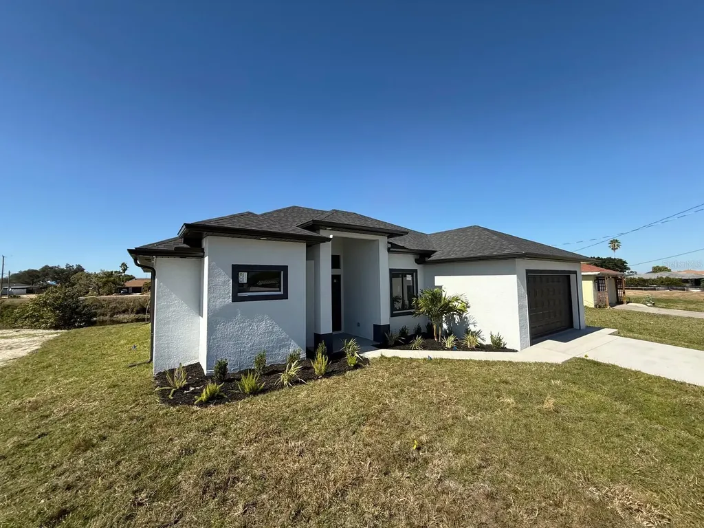 1320 NE 14th Avenue Cape Coral FL 33909