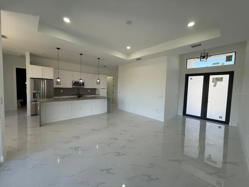 1320 NE 14th Avenue Cape Coral FL 33909