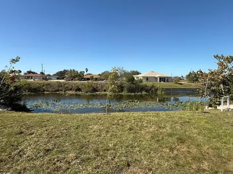 1320 NE 14th Avenue Cape Coral FL 33909