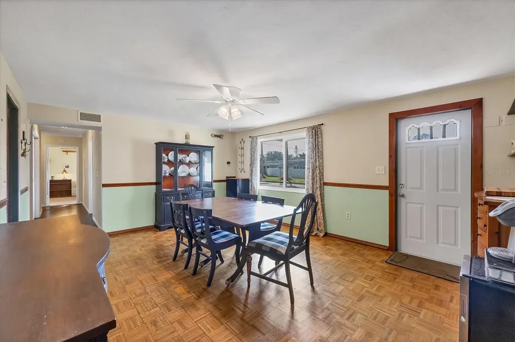 217 46th Street W Bradenton FL 34209