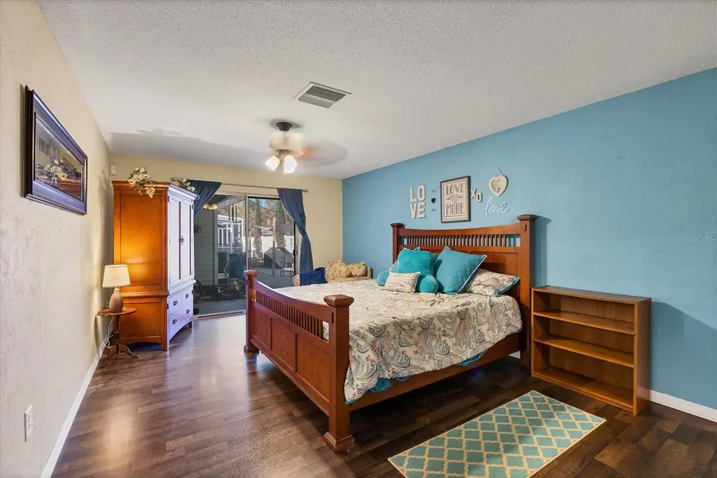 217 46th Street W Bradenton FL 34209