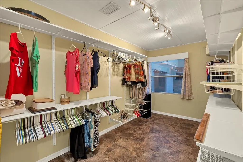 217 46th Street W Bradenton FL 34209