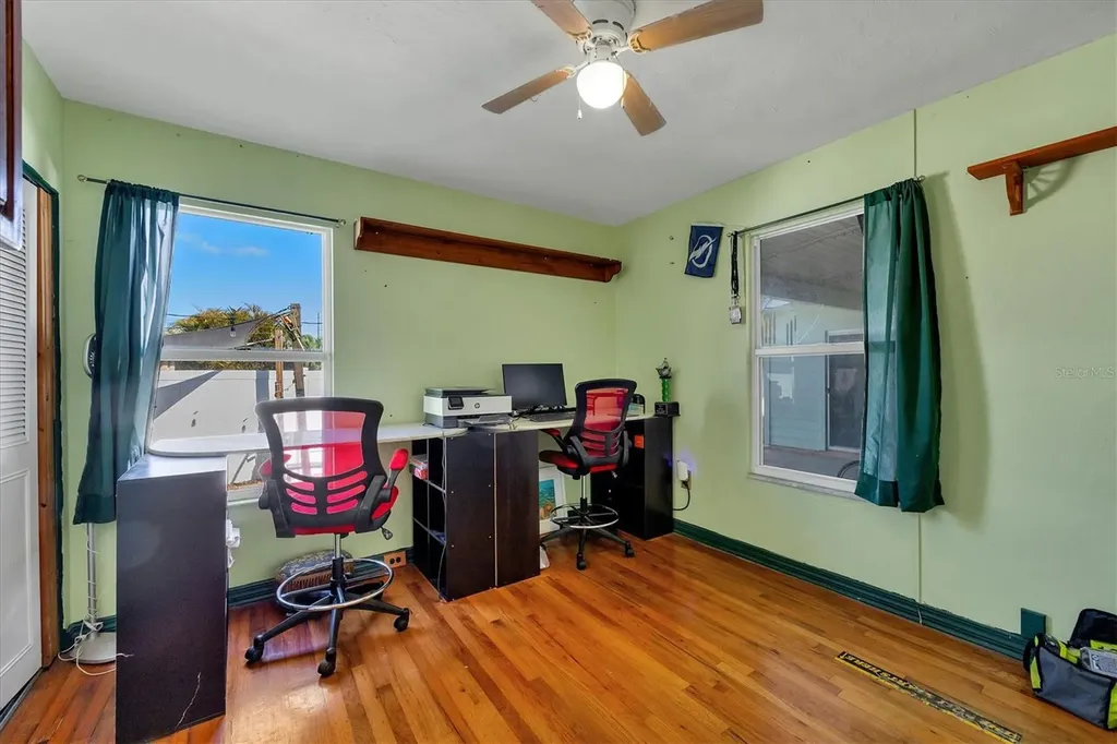217 46th Street W Bradenton FL 34209