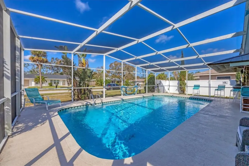 217 46th Street W Bradenton FL 34209