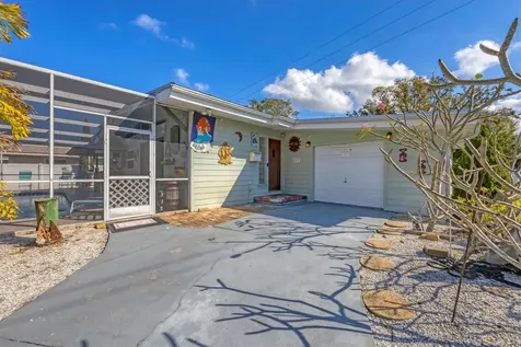217 46th Street W Bradenton FL 34209