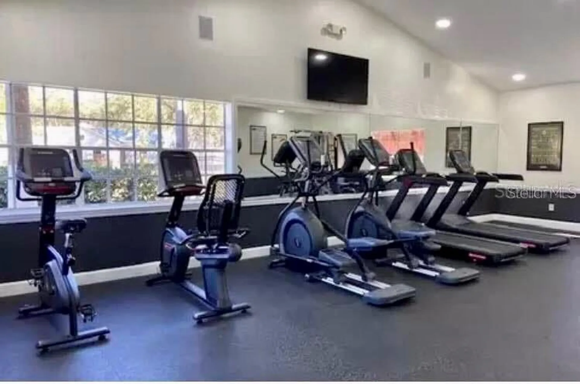 2216 Grand Cayman Court Kissimmee FL 34741