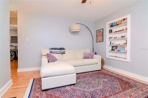 310 W Hilda Street Tampa FL 33603