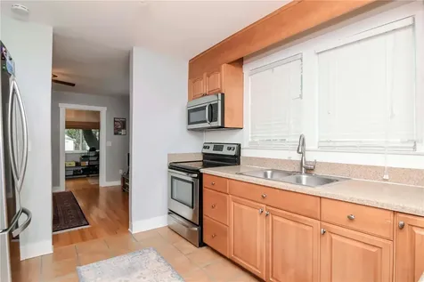 310 W Hilda Street Tampa FL 33603