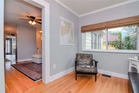 310 W Hilda Street Tampa FL 33603