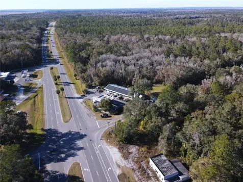 102 NE Highway 441 Micanopy FL 32667