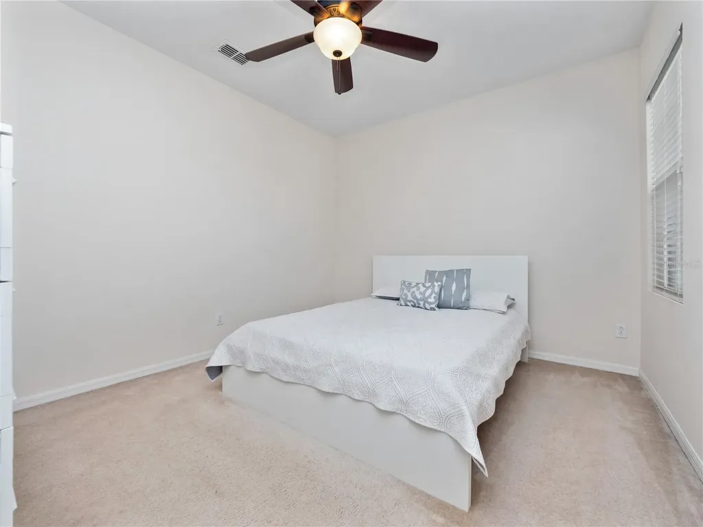 9218 Shepton Street Orlando FL 32825