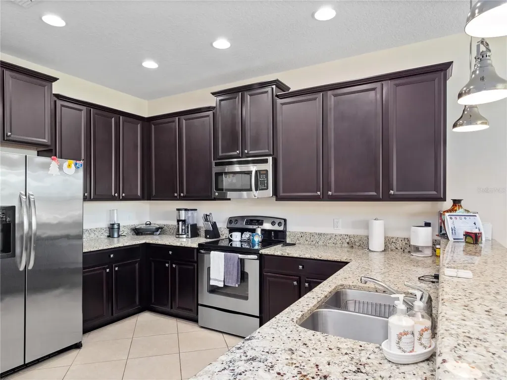 9218 Shepton Street Orlando FL 32825