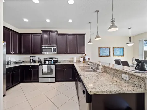 9218 Shepton Street Orlando FL 32825