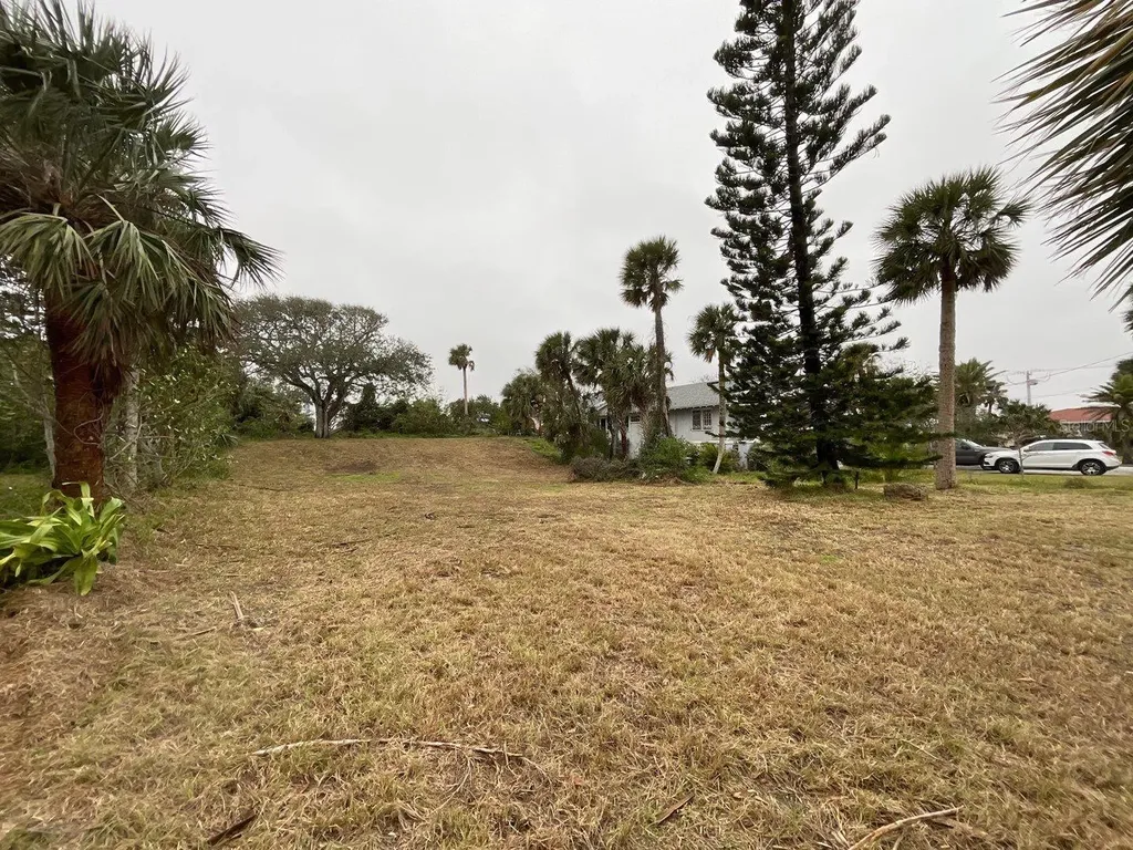925 N Peninsula Drive Daytona Beach FL 32118