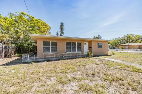 5130 Drive Martin Luther King Jr Street S St Petersburg FL 33705