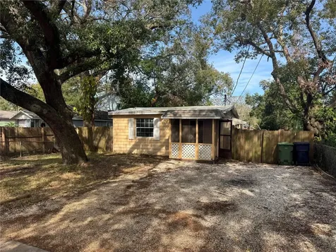 2008 E Annie Street Tampa FL 33612