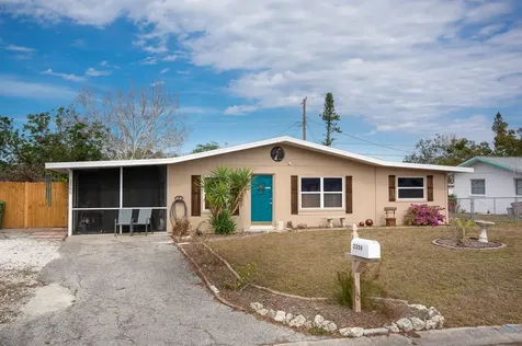 2206 25th Avenue W Bradenton FL 34205